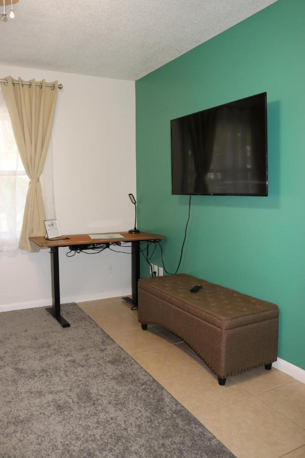 Hidden Emerald-Apartment With Kitchen And Laundry Lakeland Exterior photo